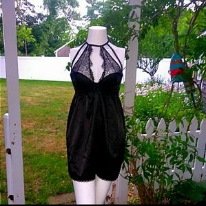 Fredericks sexy chemise